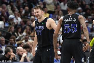 她已经逐渐 她已经逐渐