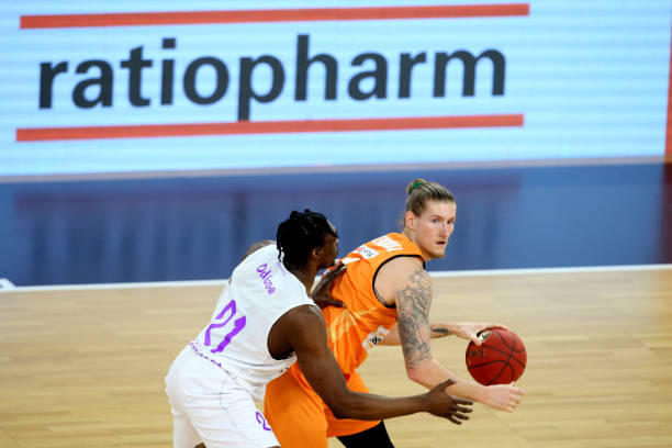 众的距离 众的距离