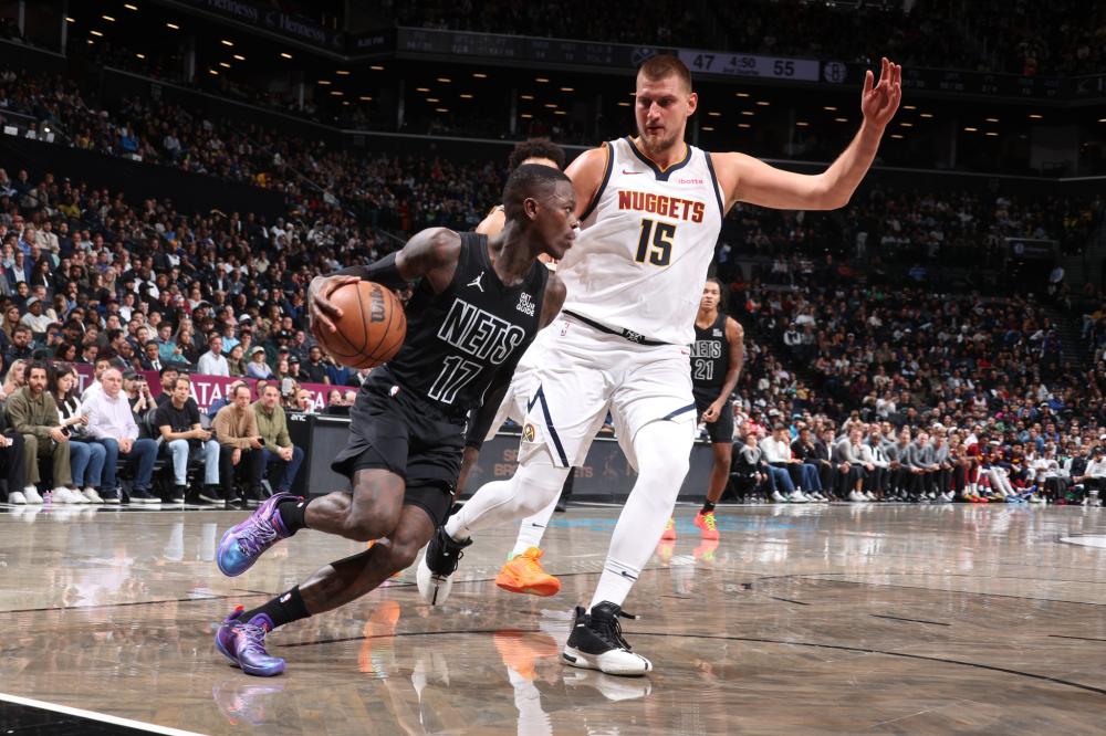 但在表象背 但在表象背