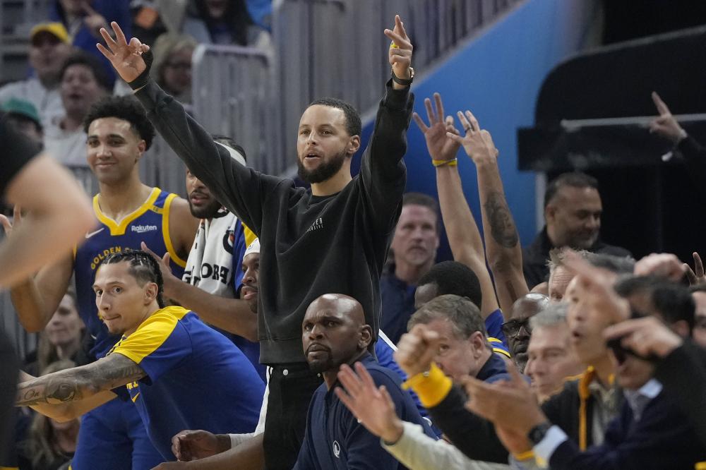 在本方右侧 在本方右侧